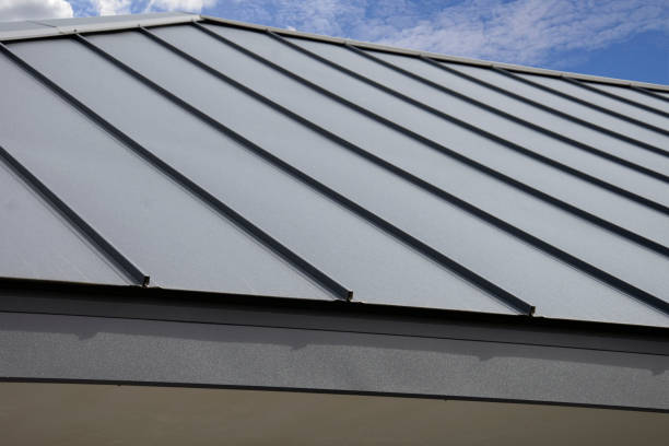 Best Flat Roofing  in Lewisville, WA
